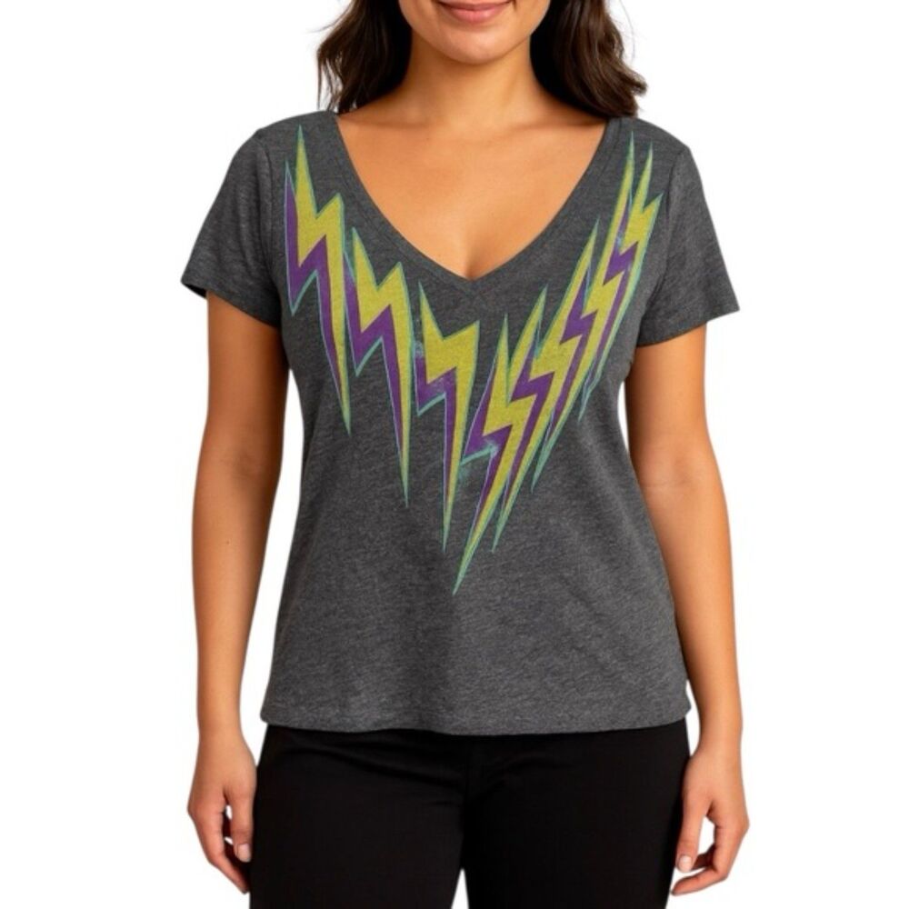 Nollie Vintage Y2K Women’s Lightning Bolt Graphic V-Neck Tee | Size L